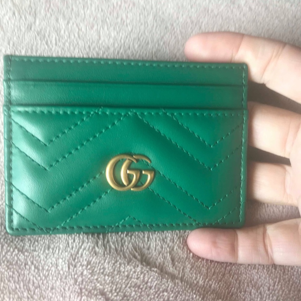 SOLD Gucci authentic card holder - Picture 6 of 6